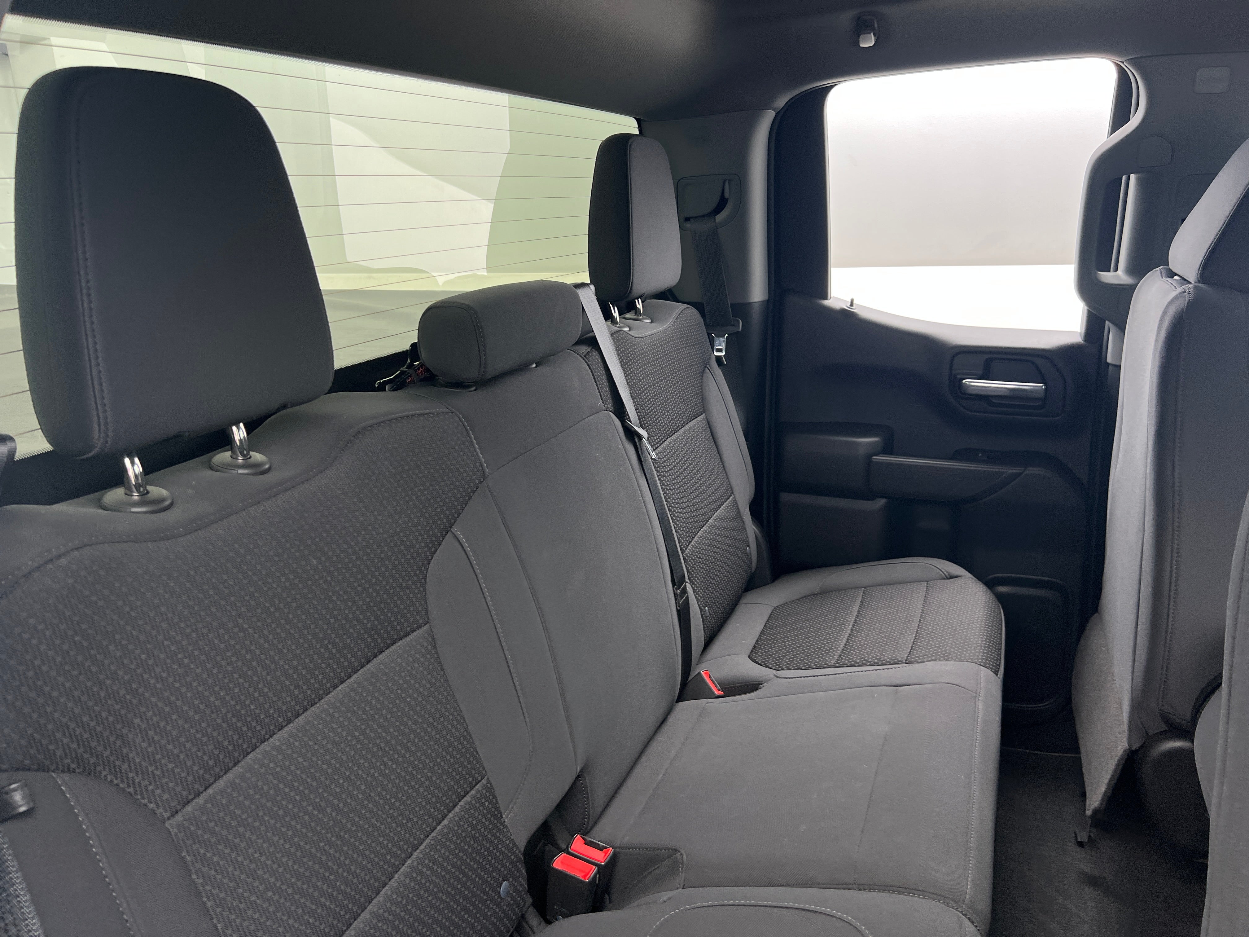 chevrolet silverado 1500 2021 1GCRYBEH9MZ116714 image chevrolet silverado 1500 2021 1GCRYBEH9MZ116714 image